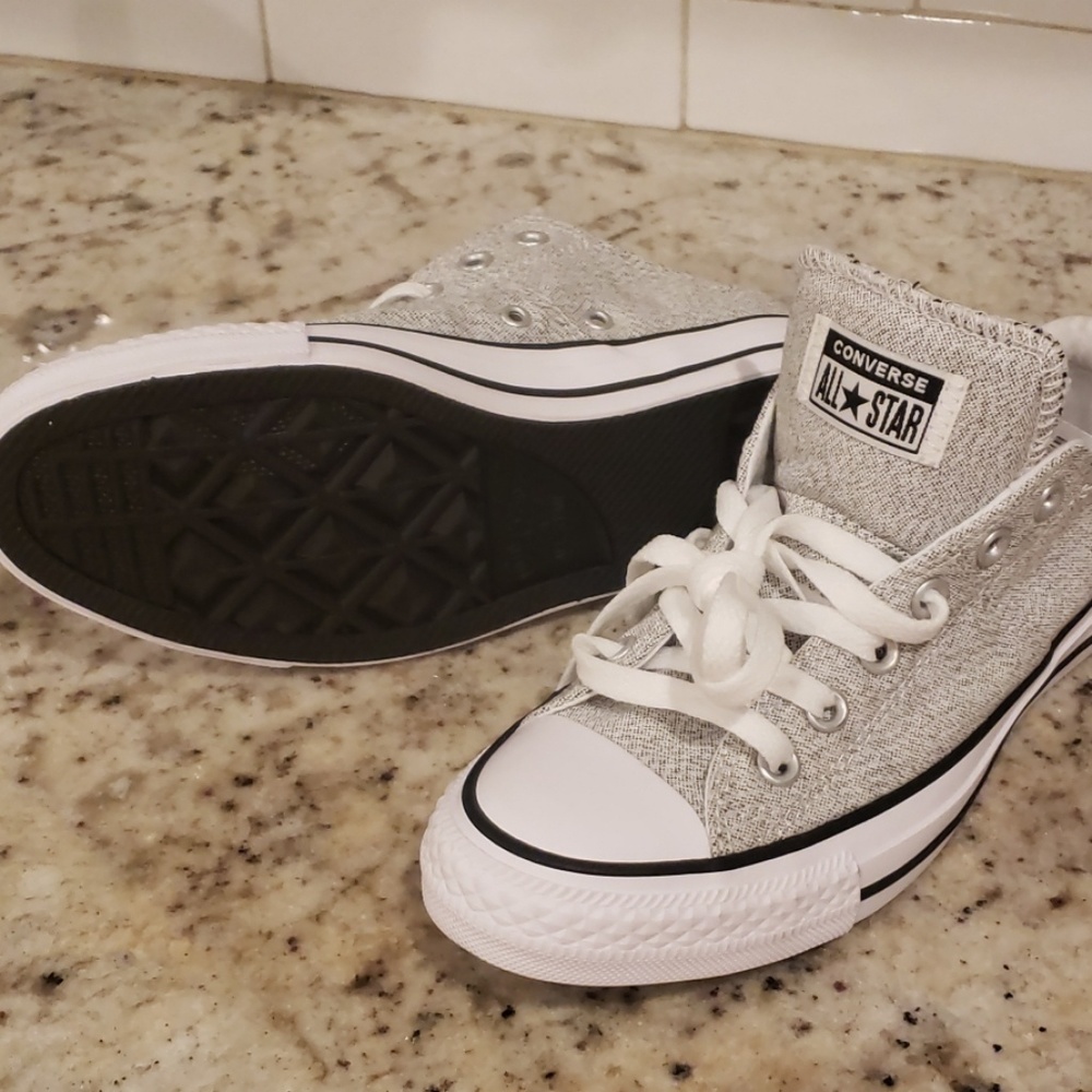 Womens Converse Chuck Taylor low tops New